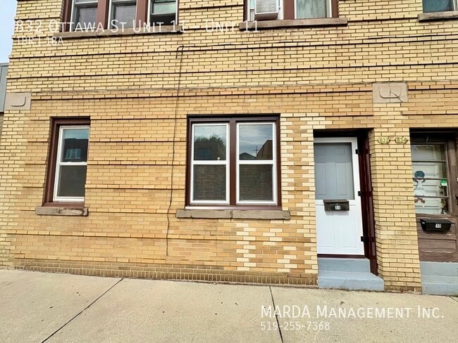 Building Photo - COZY 1 BED/1BATH UNIT RIGHT ON OTTAWA ST! + HYDRO