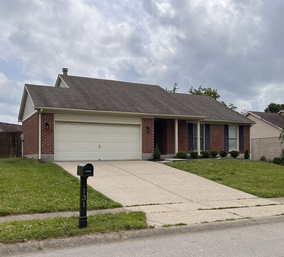 131 Hawthorne Dr, KY 40324 House Rental in KY