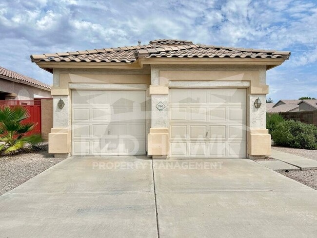 Building Photo - 780 E Glenmere Dr