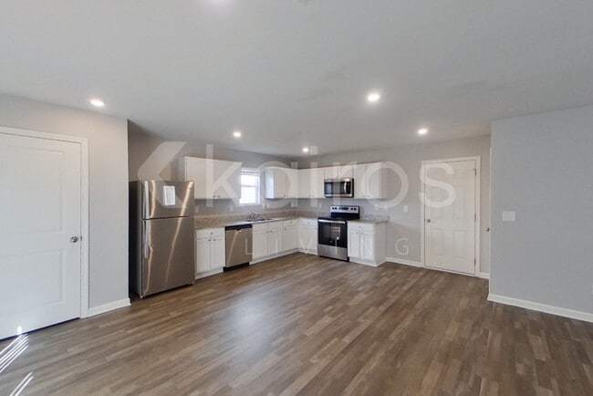Building Photo - 106 Rock Run Trl