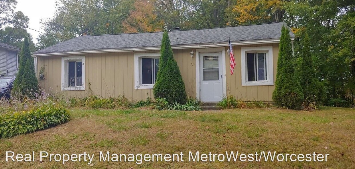 Primary Photo - 3 br, 2 bath House - 37 Elbridge Rd