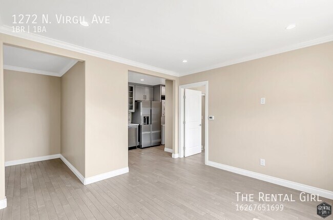 Building Photo - Updated 1 Bed/1 Bath | Top Floor Unit | Pr...