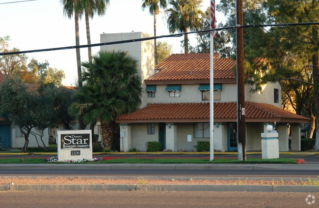 Building Photo - Desert Star