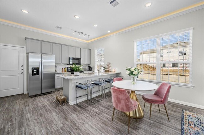 Foto del edificio - 15831 Blair Castle Dr