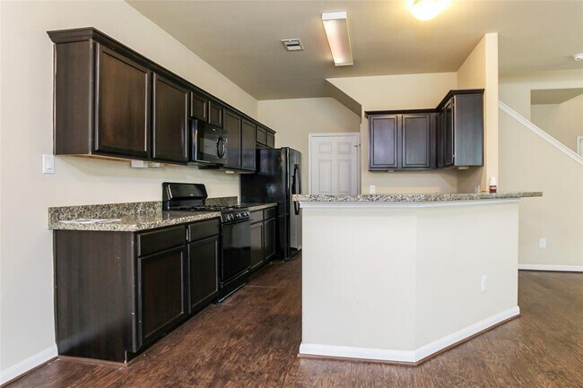 Building Photo - 13050 Rose Landing Dr