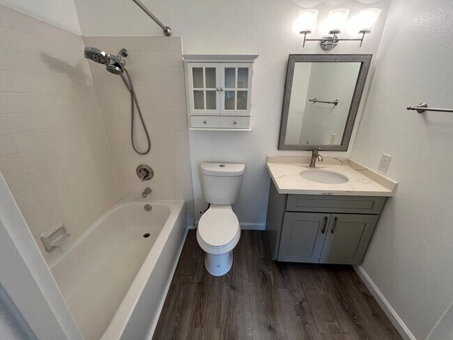 Foto del edificio - For Rent - [Ridge at Launani Valley] 95-510 Wikao St. #M106