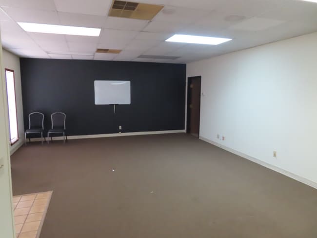 Building Photo - 4343 Ridgecrest Cir