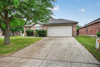 Building Photo - 1201 Lambert Dr