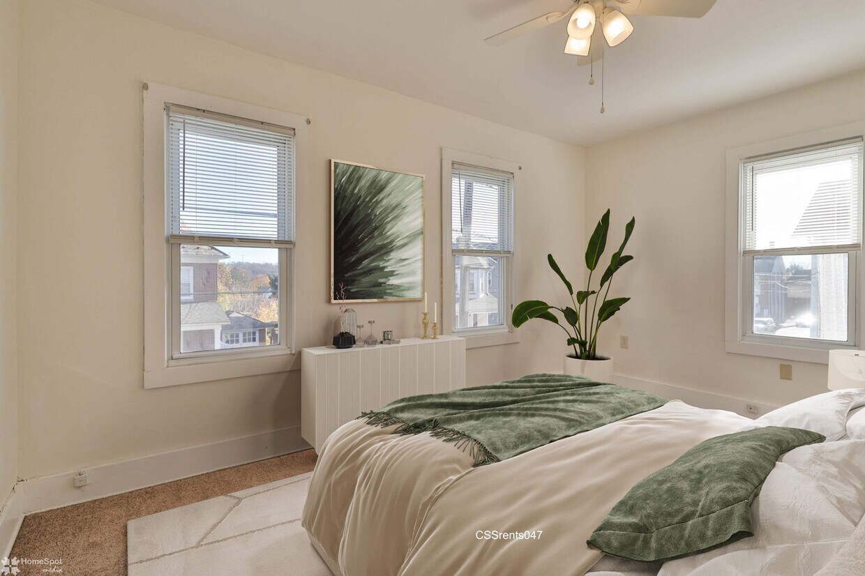 Foto principal - 214 N 7th St