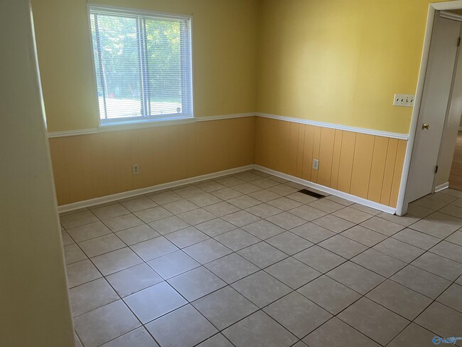 Foto del edificio - 3700 Timbercrest Dr NW