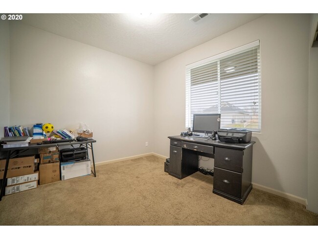 Building Photo - 4 bed 2 bath home in Boardman