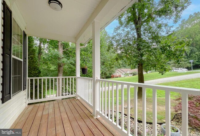 Building Photo - 2180 Oliver Dr