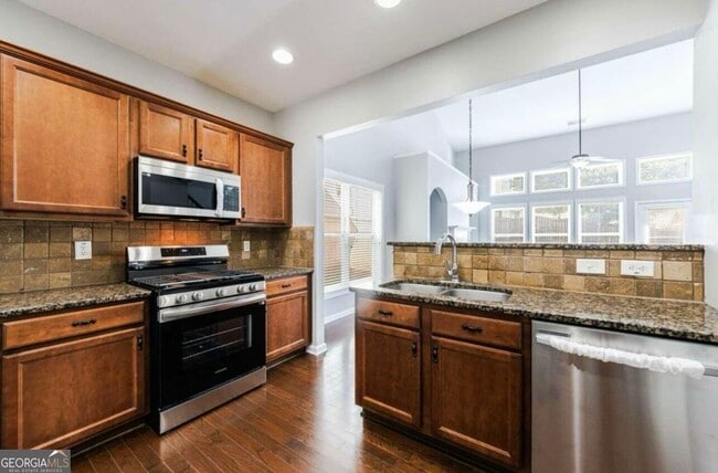 Building Photo - 2335 Harvest Ridge Cir NE
