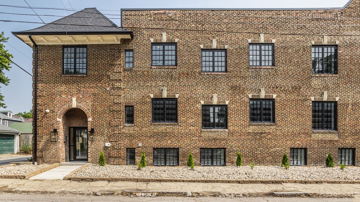 1702 Alabama St Unit F, Indianapolis, IN 46202 Condo for Rent in