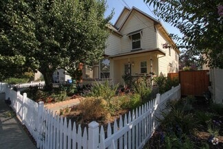 Building Photo - 538 A St