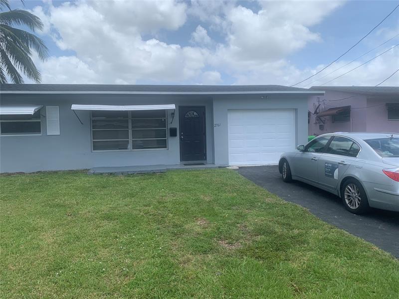 Foto principal - 2761 NW 69th Ave
