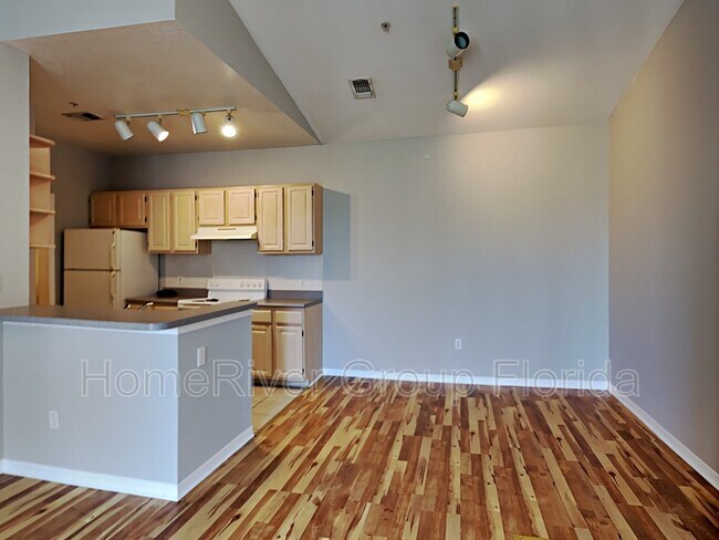 Building Photo - 5709 Legacy Crescent Pl