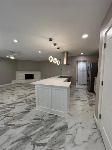 Foto del edificio - 5408 Gibson Dr