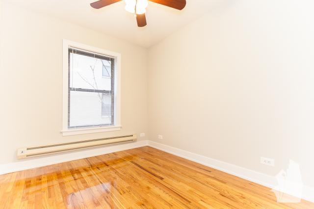 Foto del edificio - 2 bedroom in Chicago IL 60657