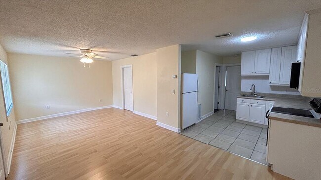 Foto del edificio - 1214 68th Ave Dr W