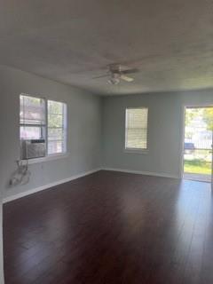 Building Photo - 1122 Luzon St