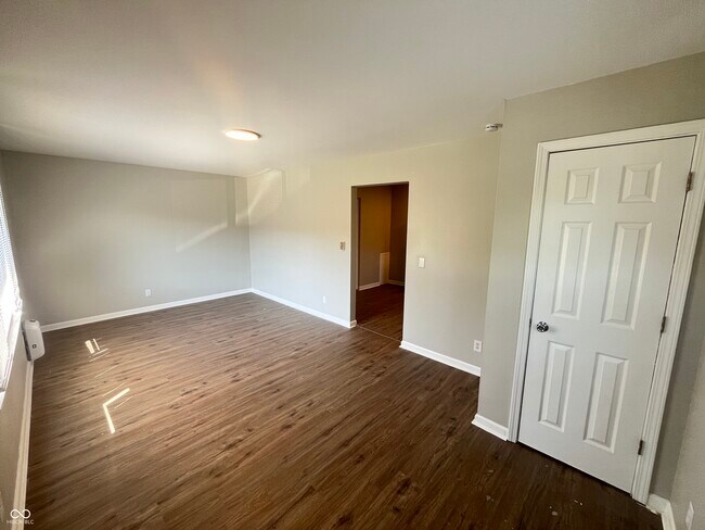 Foto del edificio - 6214 Eastridge Dr