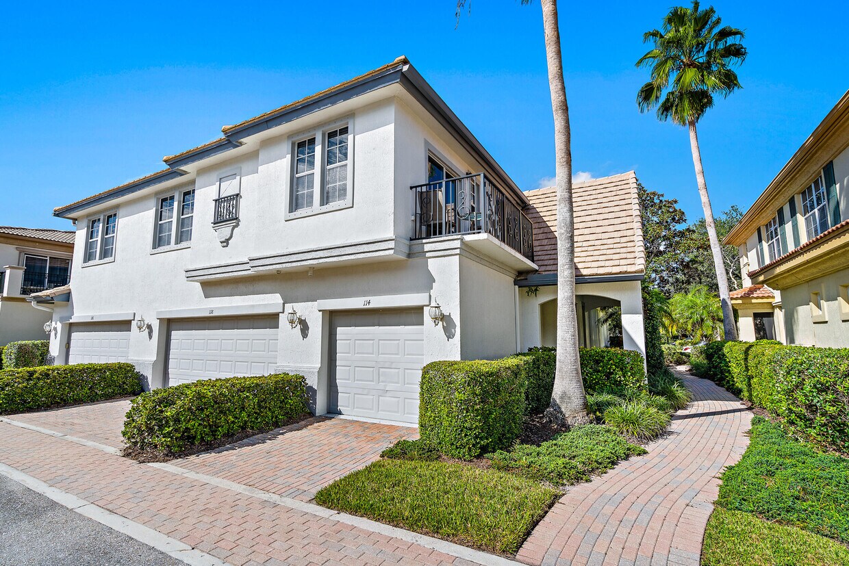 114 Evergrene Pkwy, Palm Beach Gardens, FL 33410 Townhome Rentals in Palm Beach Gardens FL