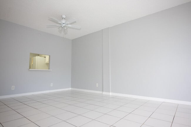 Building Photo - 500 Executive Center Dr