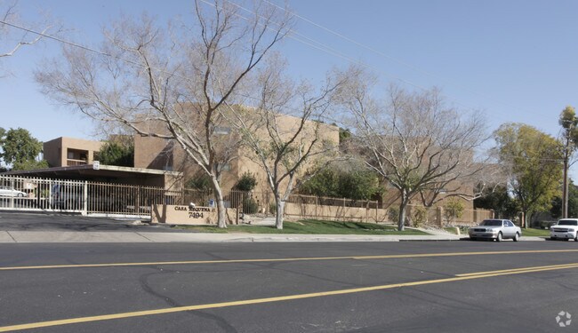 Foto del edificio - 7494 E EARLL Dr
