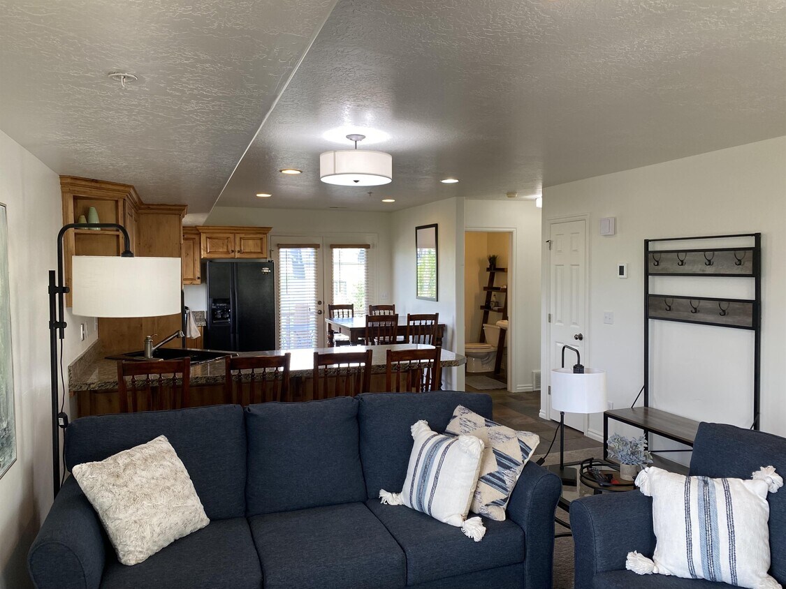 3524 N Fox Run Dr, Eden, UT 84310 Townhome Rentals in Eden UT