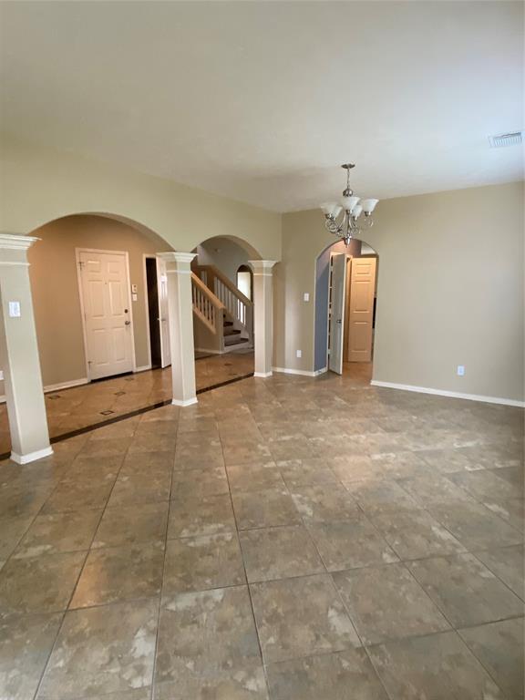 Building Photo - 2843 Lakecrest Forest Dr