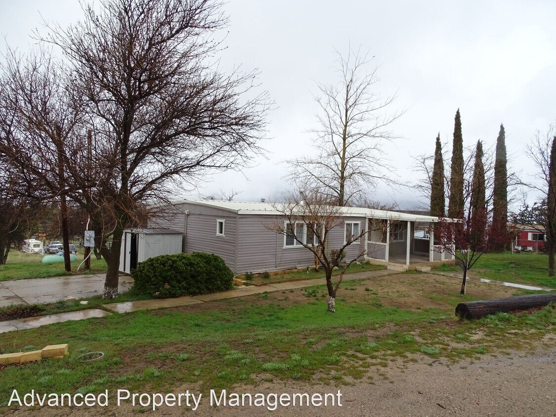 Foto principal - 2 br, 1.5 bath House - 19805 Water Canyon