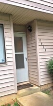 Building Photo - 8595 Parkside Dr