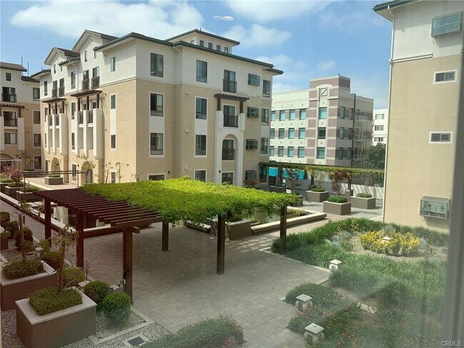 Building Photo - 28 N 3rd St