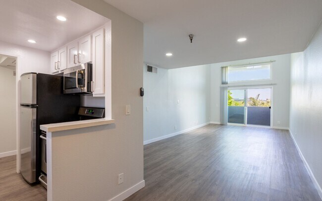 Foto del interior - 110 South Sweetzer Ave