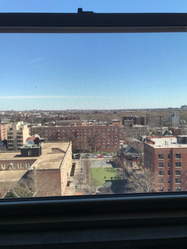 Primary Photo - 455 Ocean Pkwy