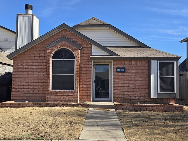 Photo - 2122 Meench Dr House