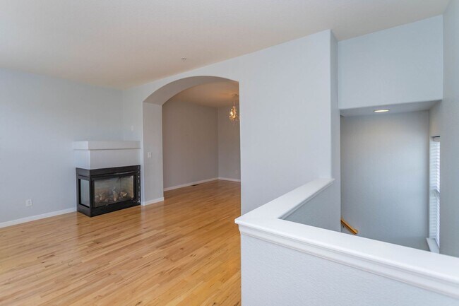 Foto del edificio - Downtown Living with Style & Views!