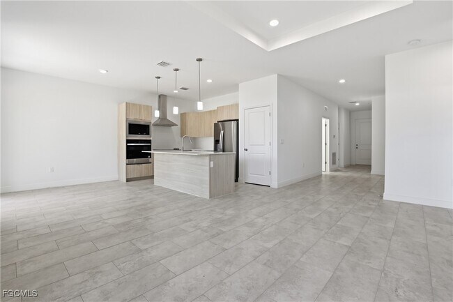 Foto del edificio - 1087 Rugby Cir