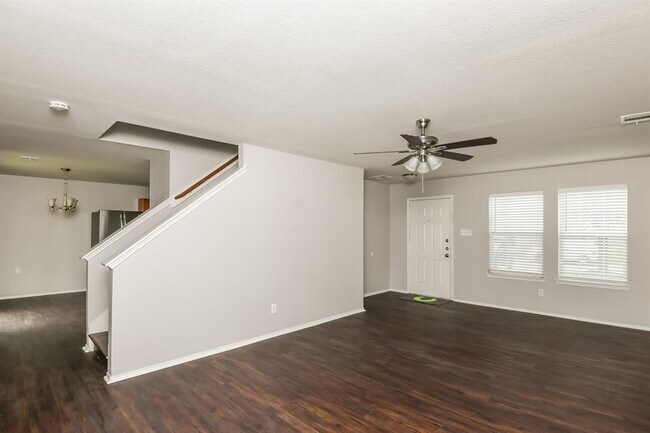 Foto del edificio - 22806 Red Leo Ln