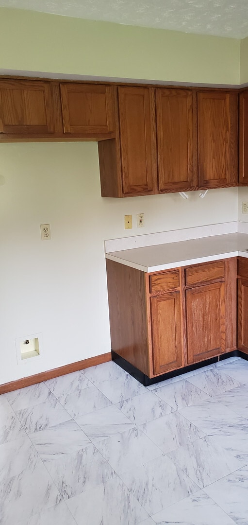 Foto del edificio - 2BDRM DUPLEX FOR RENT LORAIN, OHIO