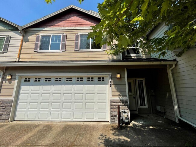 Foto del edificio - Fantastic Hillsboro Home with Attached Gar...