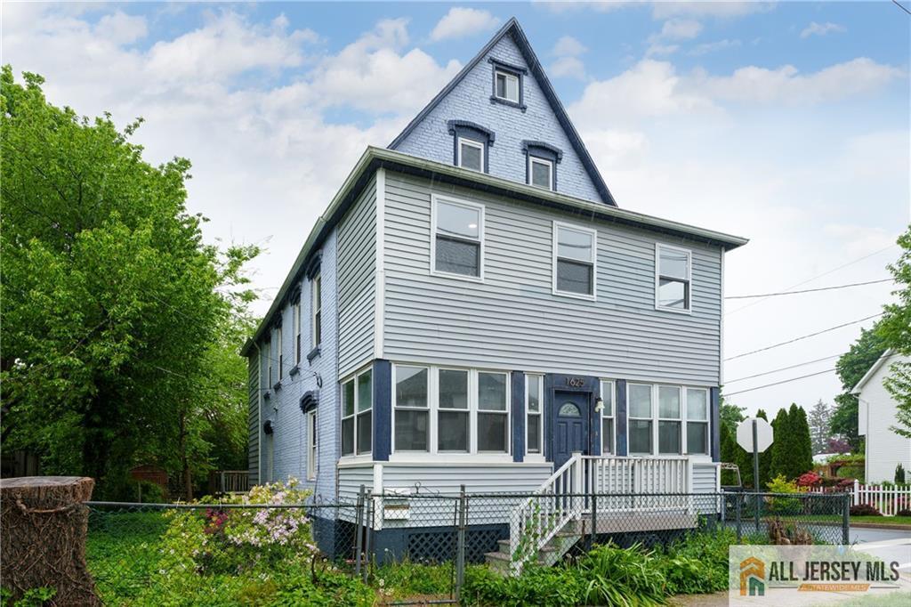 Foto principal - 1625 Parker Rd