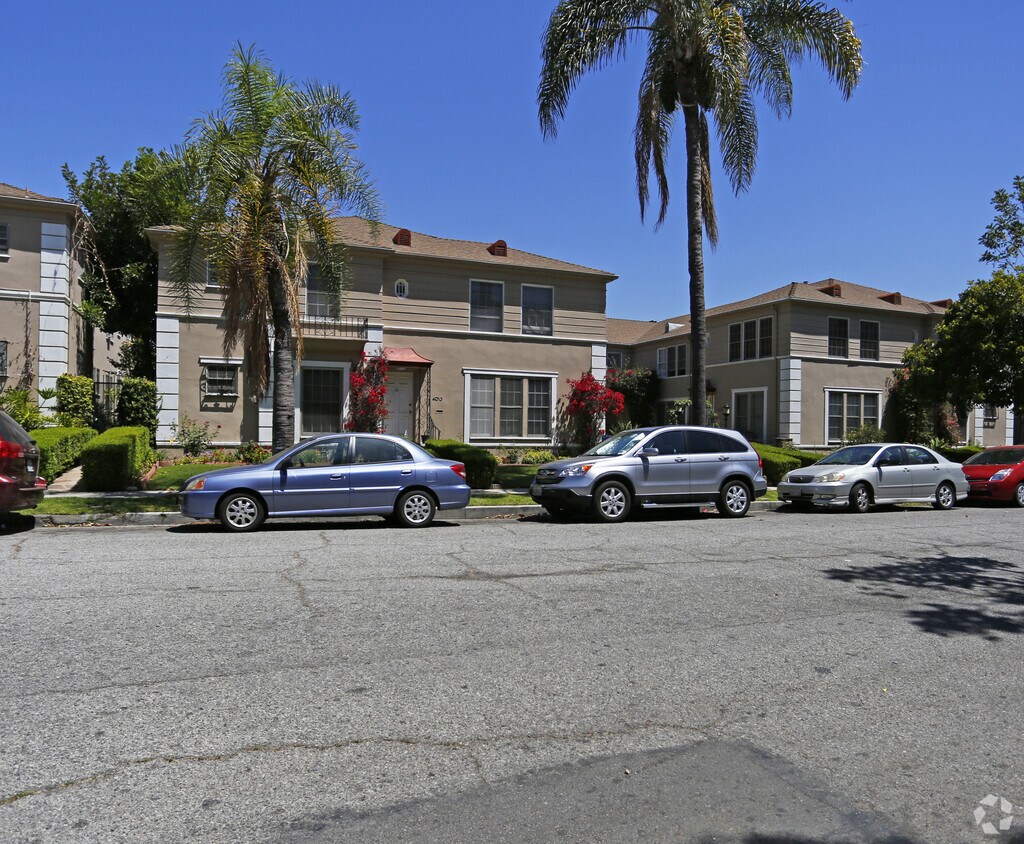 Foto del edificio - 4009 Leeward Ave