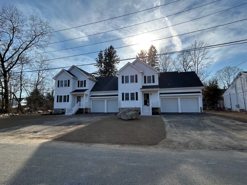 12 Railroad Ave, Foxboro, MA 02035 Townhome Rentals in Foxboro MA