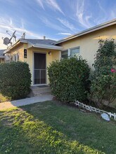 Building Photo - 415 S Main St