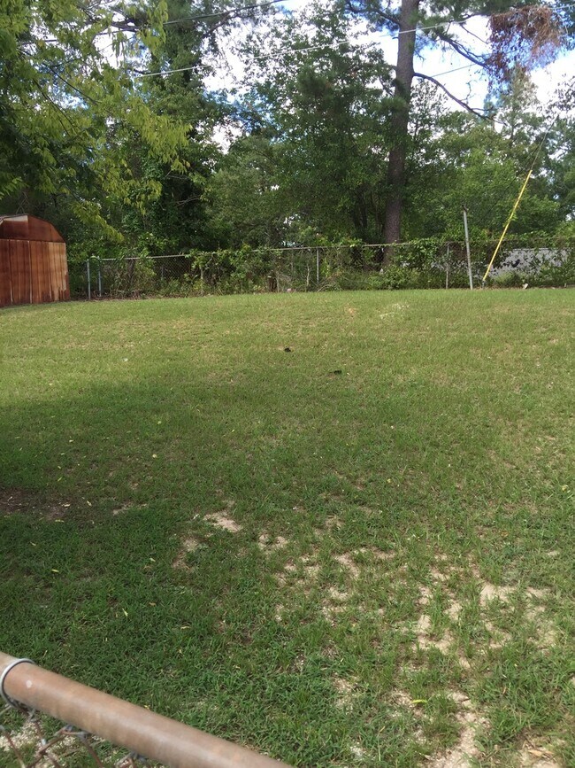 Foto del edificio - 3 Bed, 1 Bath Home