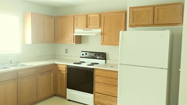Building Photo - 3515 Acorn Woods Way