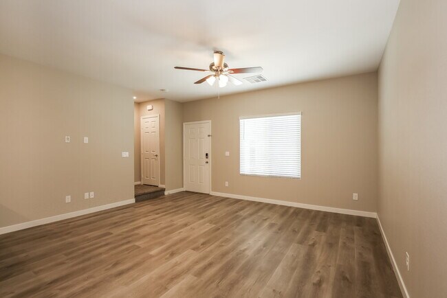 Building Photo - 4340 Luster Ave