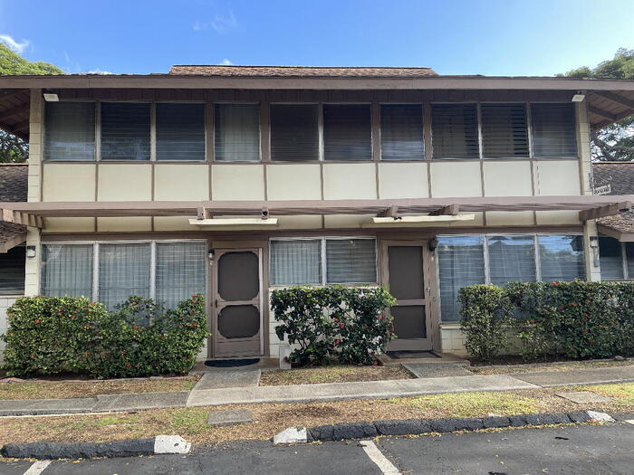 Primary Photo - TROPIC GARDENS 2/2/1 split-level, A/C, W/D...